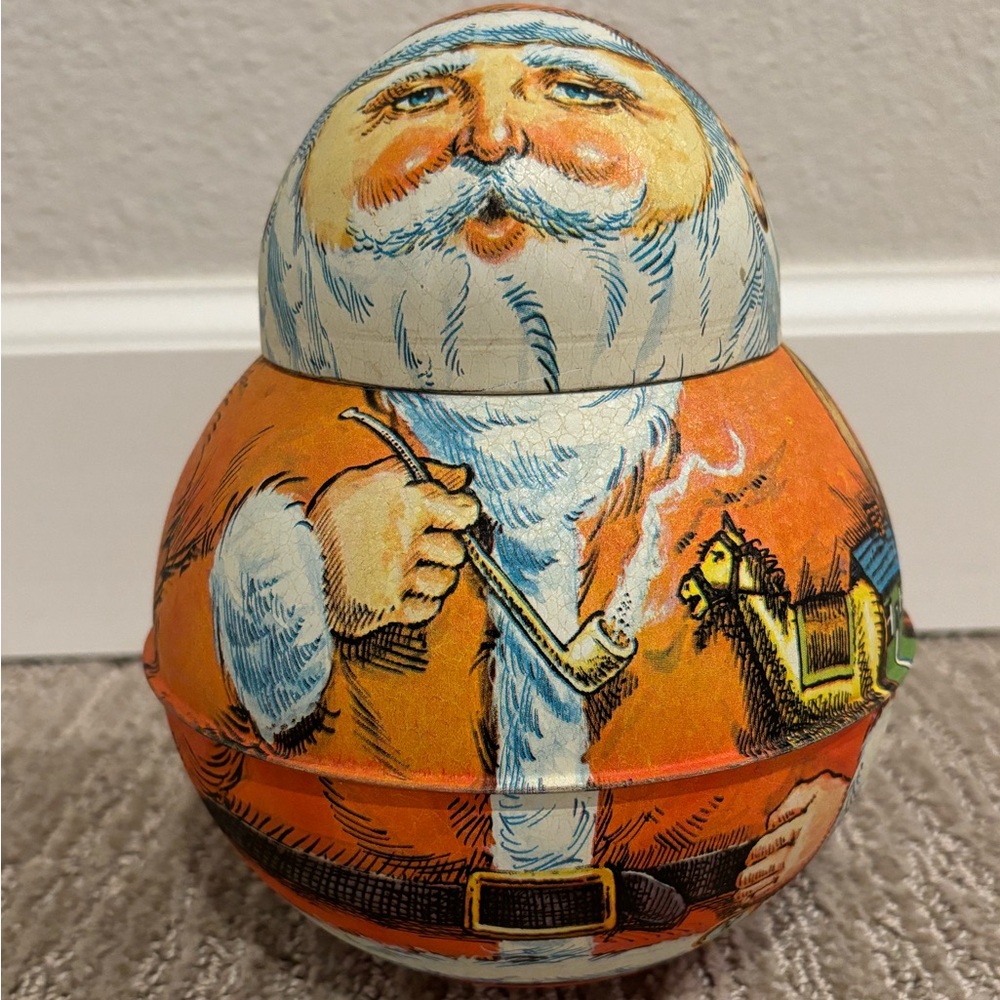 SOLDVintage 7” Santa tin 1980 Bristol Ware / Chein Industries, candy/tobacco tin